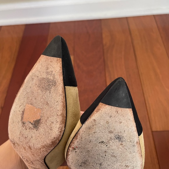 AUTHENTIC Chanel Suede Pointed Toe Kitten Heels 38 - Picture 12 of 13